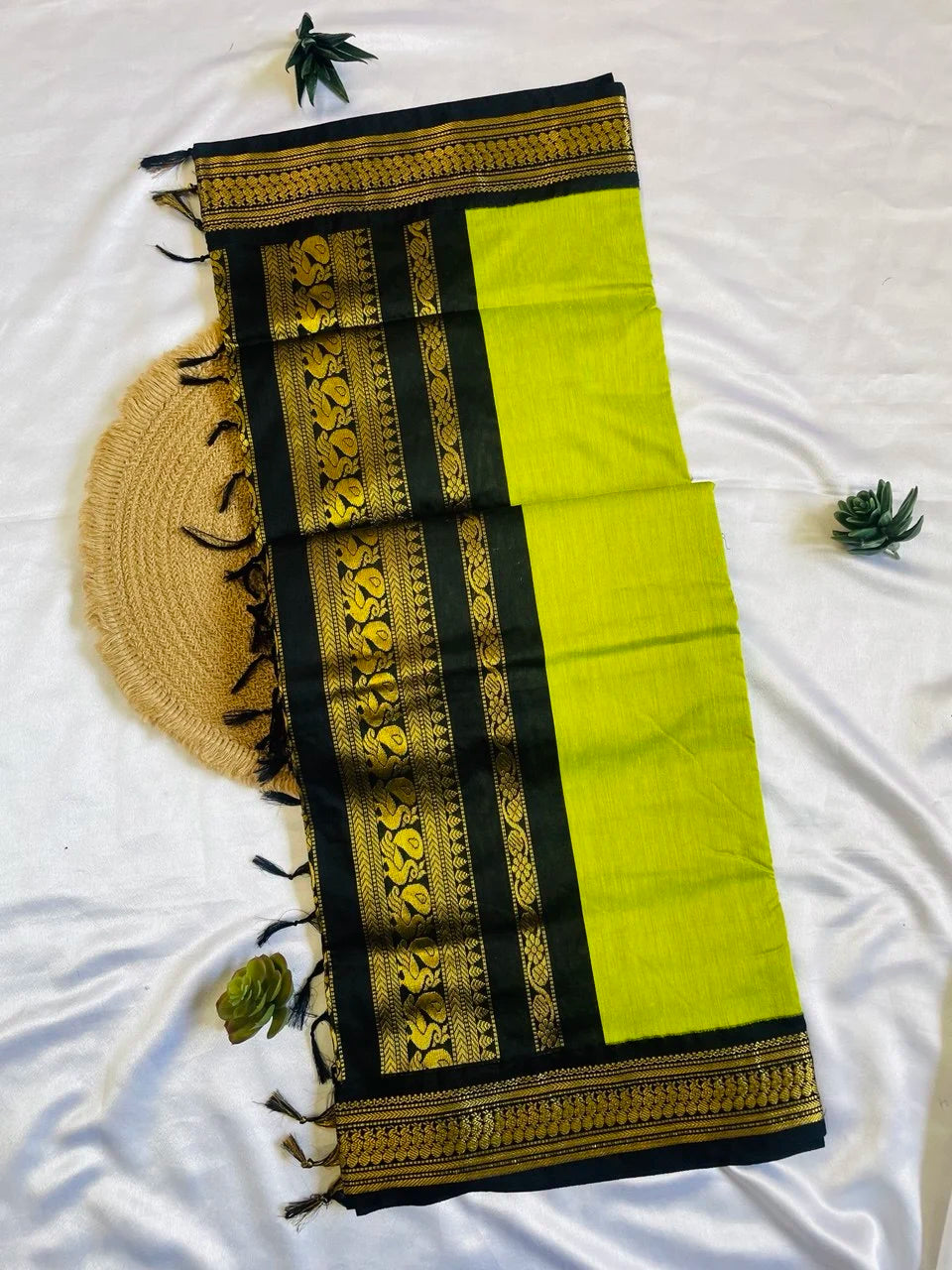 Kalyani Cotton Saree - Neon Yellow image 4