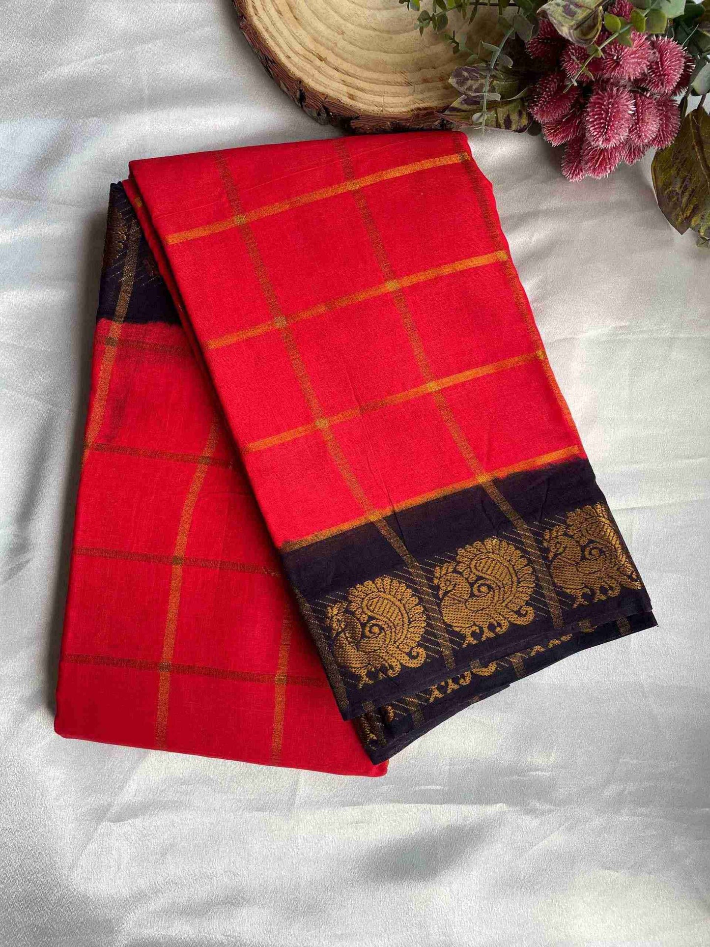 GANGA - Red & Black