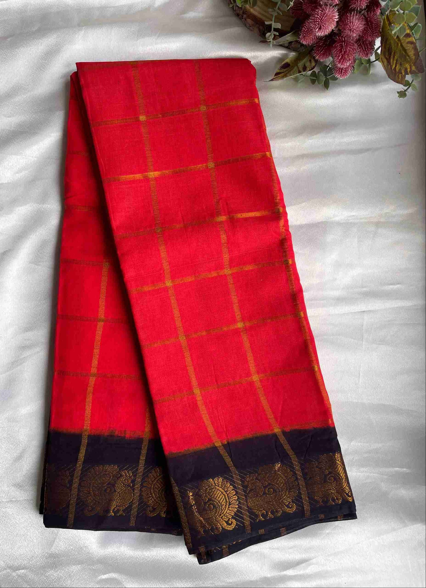 GANGA - Red & Black