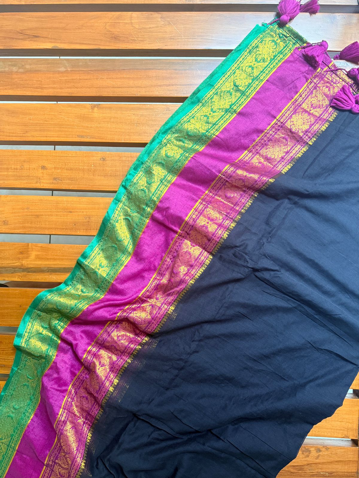 Mul Cotton Kanchi Border Saree