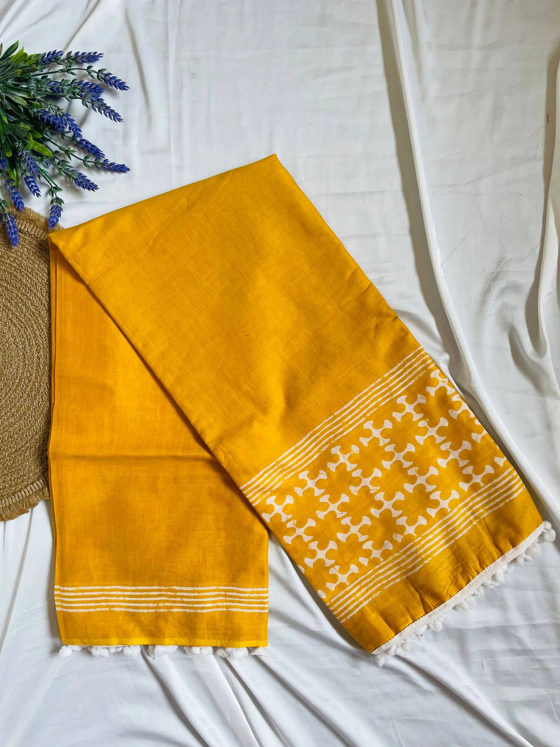 Cotton Saree - Yellow image 5