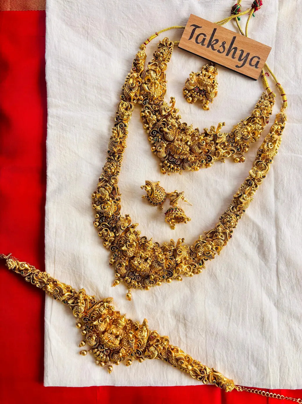 Lakshmi Nagas Heavy Bridal Set Code D1024 image 0